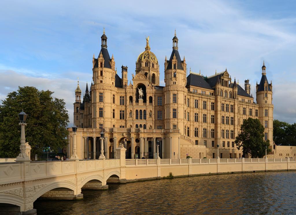 Hotel Pension Schwerin-Haus Schreiber Екстер'єр фото