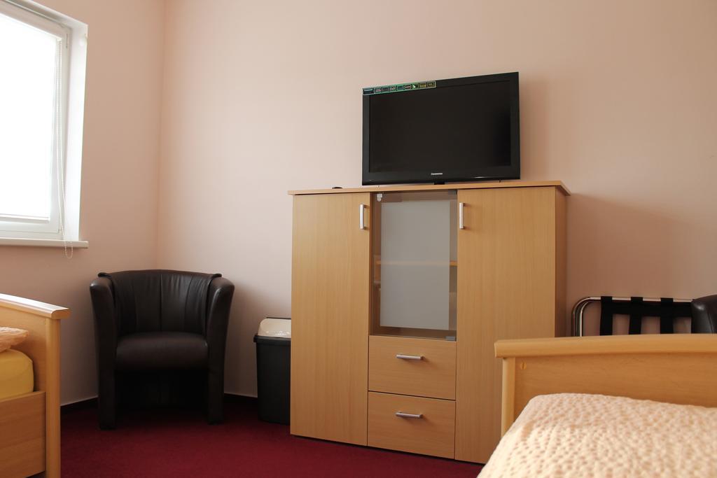 Hotel Pension Schwerin-Haus Schreiber Номер фото